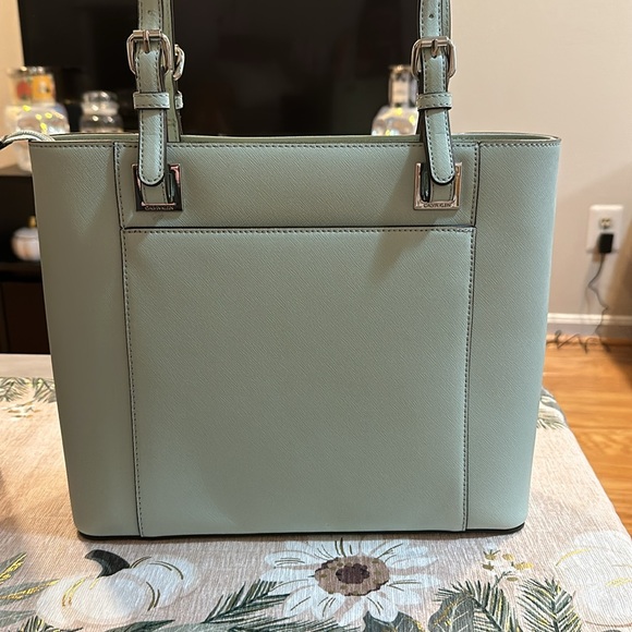 Calvin Klein Celery bag - Picture 3 of 5